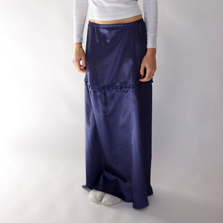 Young woman wearing the navy long version of the STOW Apparel Gemini skirt.